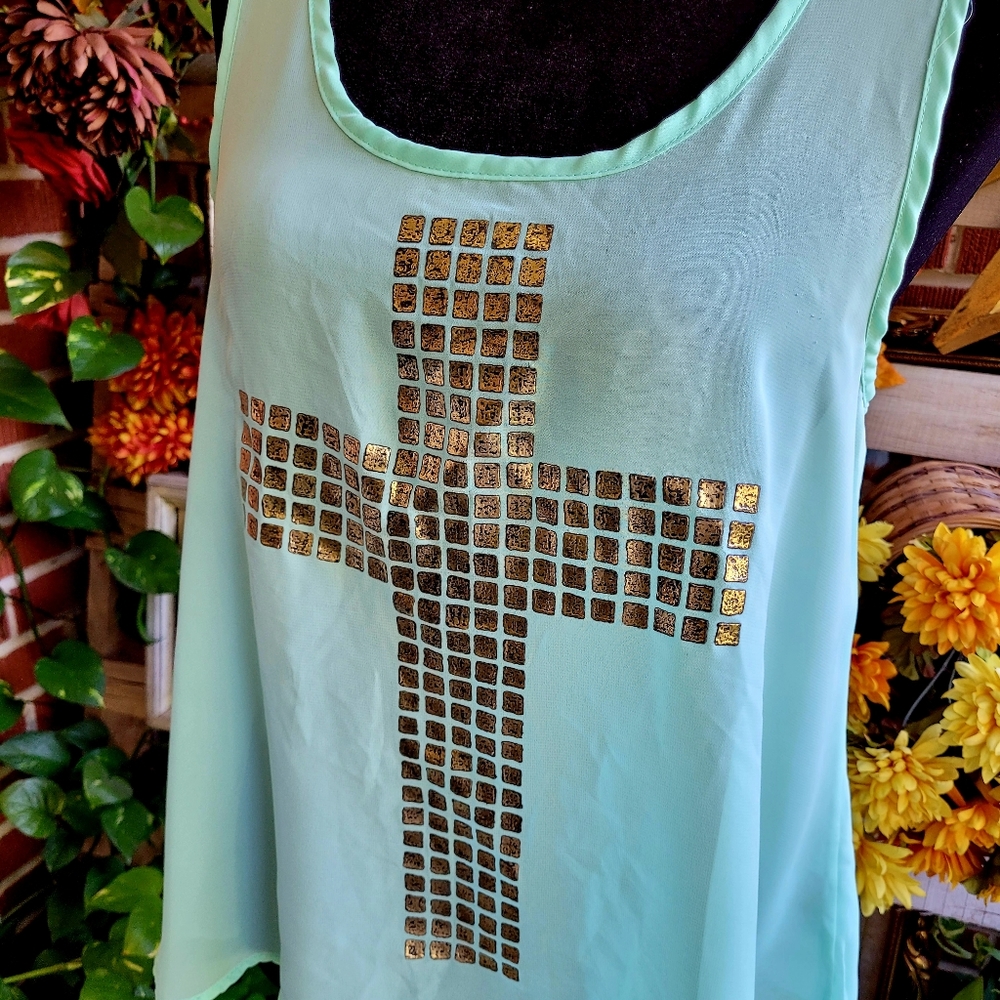 Rachel Kate Tank - Picture 4 of 9